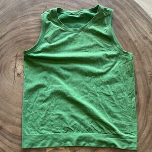 Athleta In Motion Sleeveless Tank Top